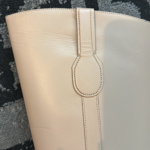 Cream leather boots - Picture 5 of 5